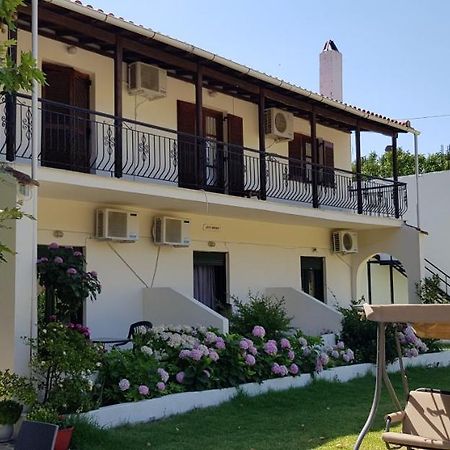 Dream House Apartment Агия Параскеви Екстериор снимка