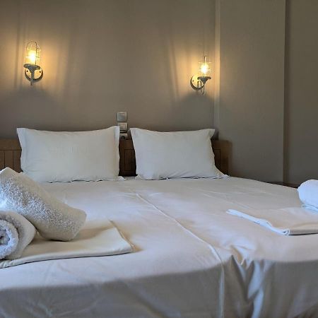 Dream House Apartment Агия Параскеви Екстериор снимка