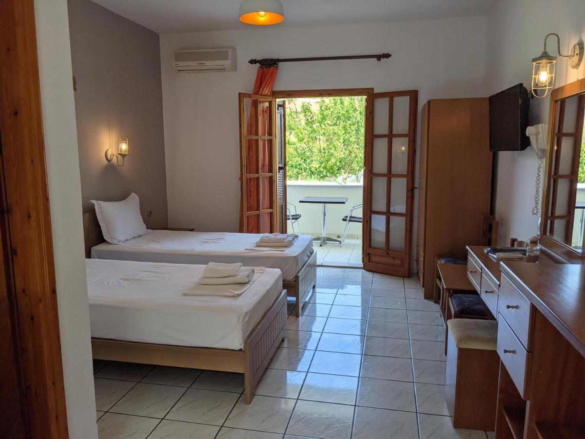 Dream House Apartment Агия Параскеви Екстериор снимка