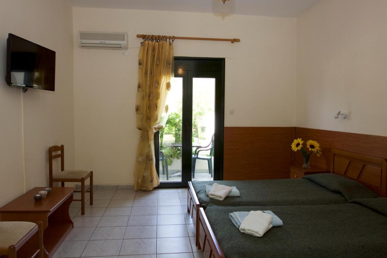 Dream House Apartment Агия Параскеви Екстериор снимка